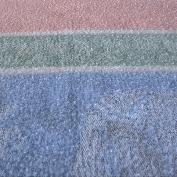 Vintage Fieldcrest Winter Theme Woven Blanket Polar Bear Snowflake Fringe Pastel - Picture 13 of 13